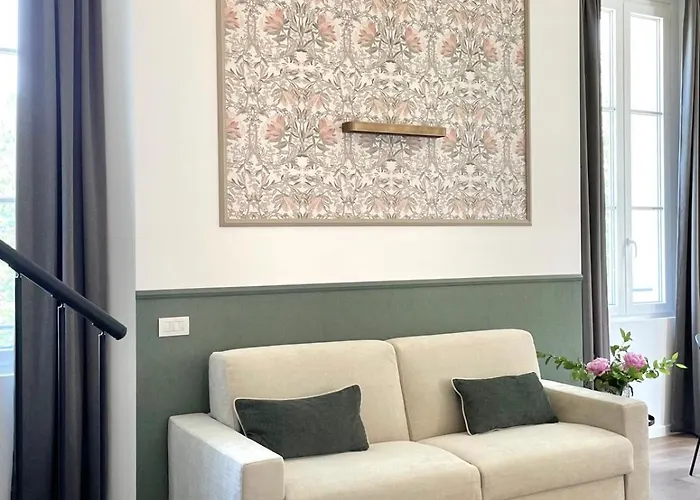 Maderni Loft דירה