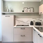 Maderni Loft Apartment Como
