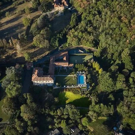 Maderni Loft アパート コモ