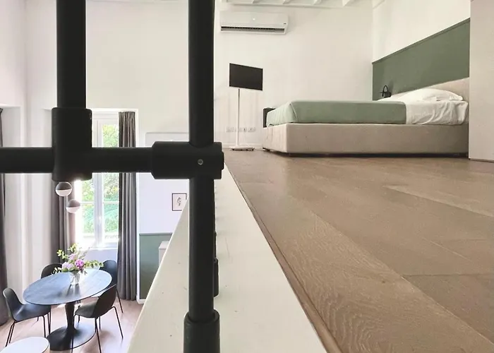 Maderni Loft